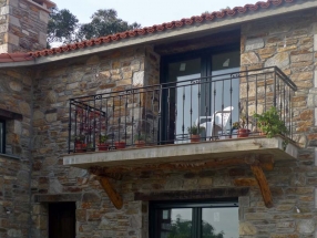 Vivienda en Punxeiro, Oleiros