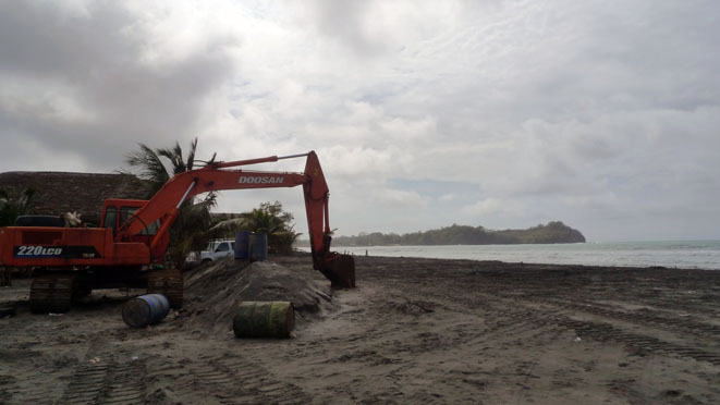 Playa de Monpiche, Ecuador Playa