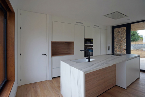 Vivienda en O Val, Narón. Cocina