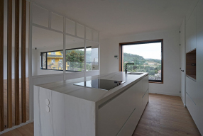 Vivienda en O Val, Narón. Cocina