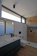 Vivienda en O Val, Narón. Estar-comedor. Baño pasillo