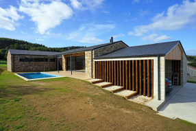 Vivienda en O Val, Narón. Garaje, acceso