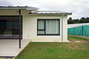 Vivienda en Xarío, Miño. Vista exterior zona porche