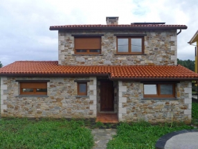 Vivienda en Dexo, Oleiros