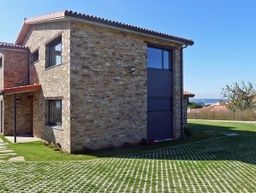 Vivienda unifamiliar Chao da Aldea, finca BC-R, Cabanas